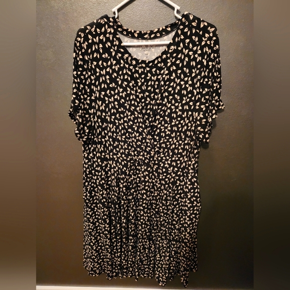 3X Torrid Super Soft Knit Dress with crisscross bust accent - Picture 1 of 4